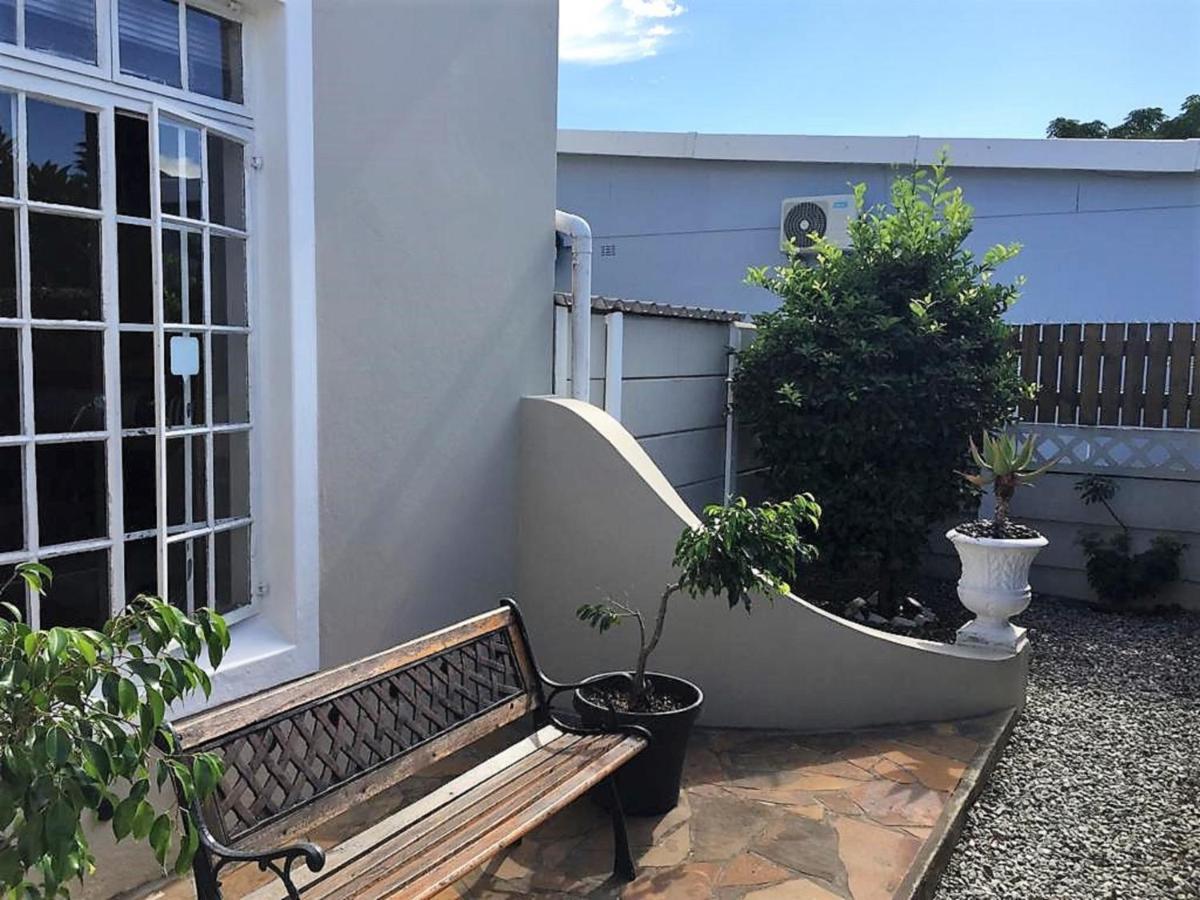 Keedols Inn & Backpackers Knysna Exterior photo